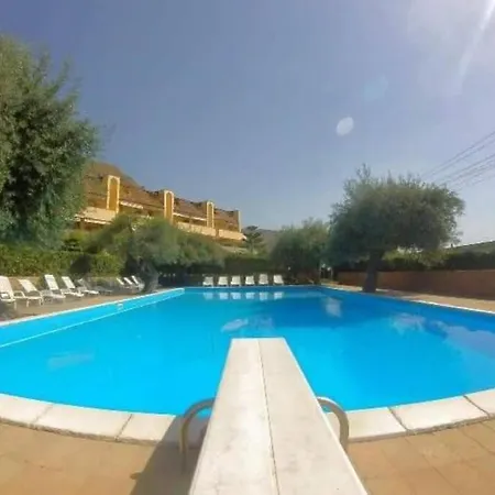 Casa Ruggeri * Letojanni