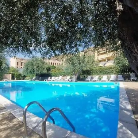 Casa Ruggeri * Letojanni